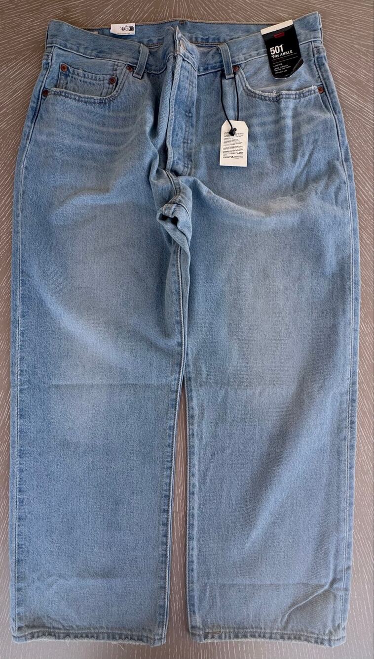 Levi's 501 '90s Ankle Jeans (Light Wash, Size 34x27, "Big E" Edition)